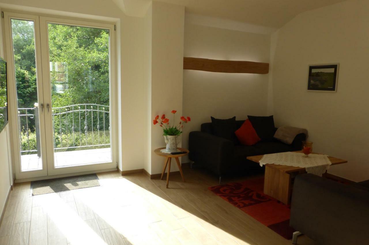 Ferienwohnung Am Eifelsteig Roetgen Exterior photo